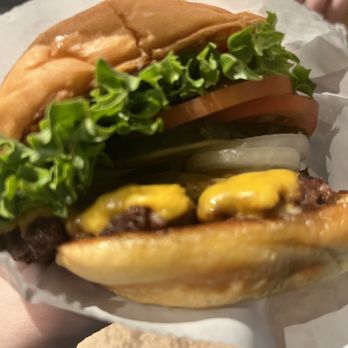 Shake Shack Leawood - Burgers Near Me - Leawood, Kansas Shake Shack Leawood - Burgers Near Me - Leawood, Kansas
