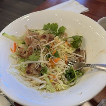 AK Pho - Chicken with rice noodles - Vietnamese Near Me - Ocala, Florida AK Pho - Chicken with rice noodles - Vietnamese Near Me - Ocala, Florida