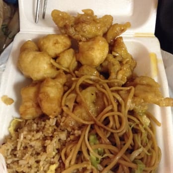 Hop Hing's Kitchen - This was SUPPOSE to be orange chicken & lemon chicken-what it was-fried chicken no sauce & unidentifiable flavor sweet chicken - Chinese Near Me - Napa, California Hop Hing's Kitchen - This was SUPPOSE to be orange chicken & lemon chicken-what it was-fried chicken no sauce & unidentifiable flavor sweet chicken - Chinese Near Me - Napa, California