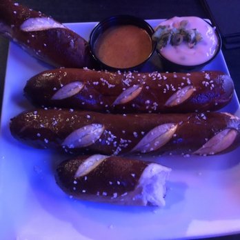 Irvine Improv - Warm Pretzels - Comedy Clubs Near Me - Irvine, California Irvine Improv - Warm Pretzels - Comedy Clubs Near Me - Irvine, California