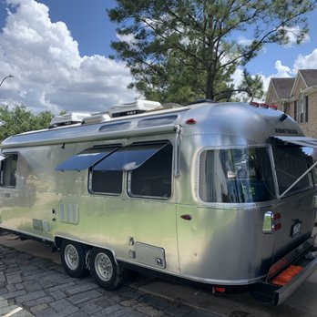 Amazing Movers - Work Hard! Play Hard! We stay moving! - Movers Near Me - Houston, Texas Amazing Movers - Work Hard! Play Hard! We stay moving! - Movers Near Me - Houston, Texas
