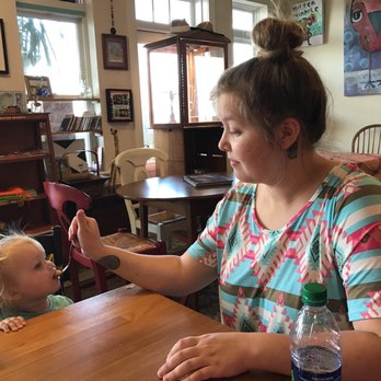 Cafe Con Leche - Cafes Near Me - Apalachicola, Florida