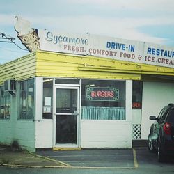 Sycamore Drive-In - Yum!