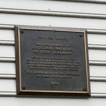 Hunter House - Landmarks & Historical Buildings Near Me - Newport, Rhode Island Hunter House - Landmarks & Historical Buildings Near Me - Newport, Rhode Island