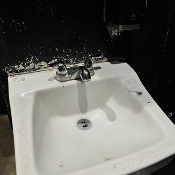 Saku Ramen - Bathroom sink - Ramen Near Me - Riverside, California Saku Ramen - Bathroom sink - Ramen Near Me - Riverside, California