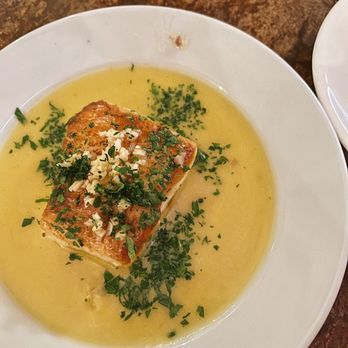 Como Taperia - Tapas Bars Near Me - Vancouver, British Columbia Como Taperia - Tapas Bars Near Me - Vancouver, British Columbia