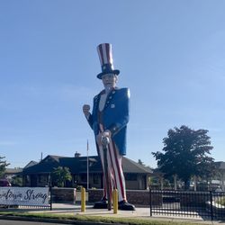 World’s Tallest Uncle Sam - Uncle Sam