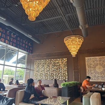 Vavela Cafe - Ambiance - Desserts Near Me - Charlotte, North Carolina