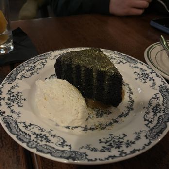Bog & Barley - Chocolate cake with added ice cream - Irish Near Me - Memphis, Tennessee