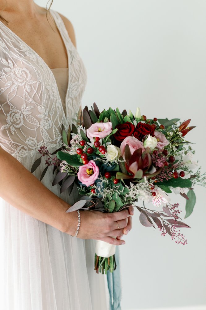 BRYAN’S FLORIST 16 Photos & 10 Reviews 1331 W 37th Ave, Hobart