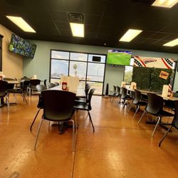 Michael's Burgers & More - Indoor seating