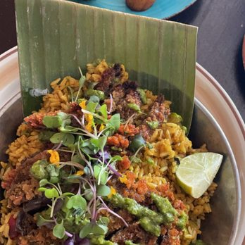 Casa Yari - Vegan paella with plantains - Latin American Near Me - Chicago, Illinois Casa Yari - Vegan paella with plantains - Latin American Near Me - Chicago, Illinois