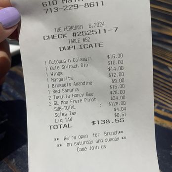 Cellar 7 - manager applied $16 discount for happy hour pricing mixing up - American Near Me - Houston, Texas