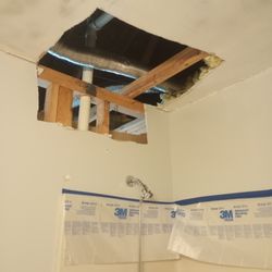 Ali Const. - Bath before