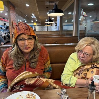 Denny's - Diners Near Me - Racine, Wisconsin
