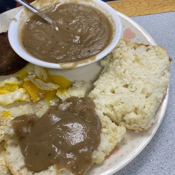 Bus Stop Diner - Buiscuit and gravy - Diners Near Me - Beattyville, Kentucky Bus Stop Diner - Buiscuit and gravy - Diners Near Me - Beattyville, Kentucky