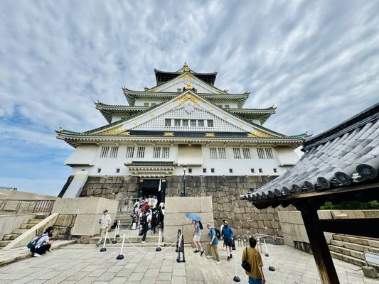 Osaka Castle by null