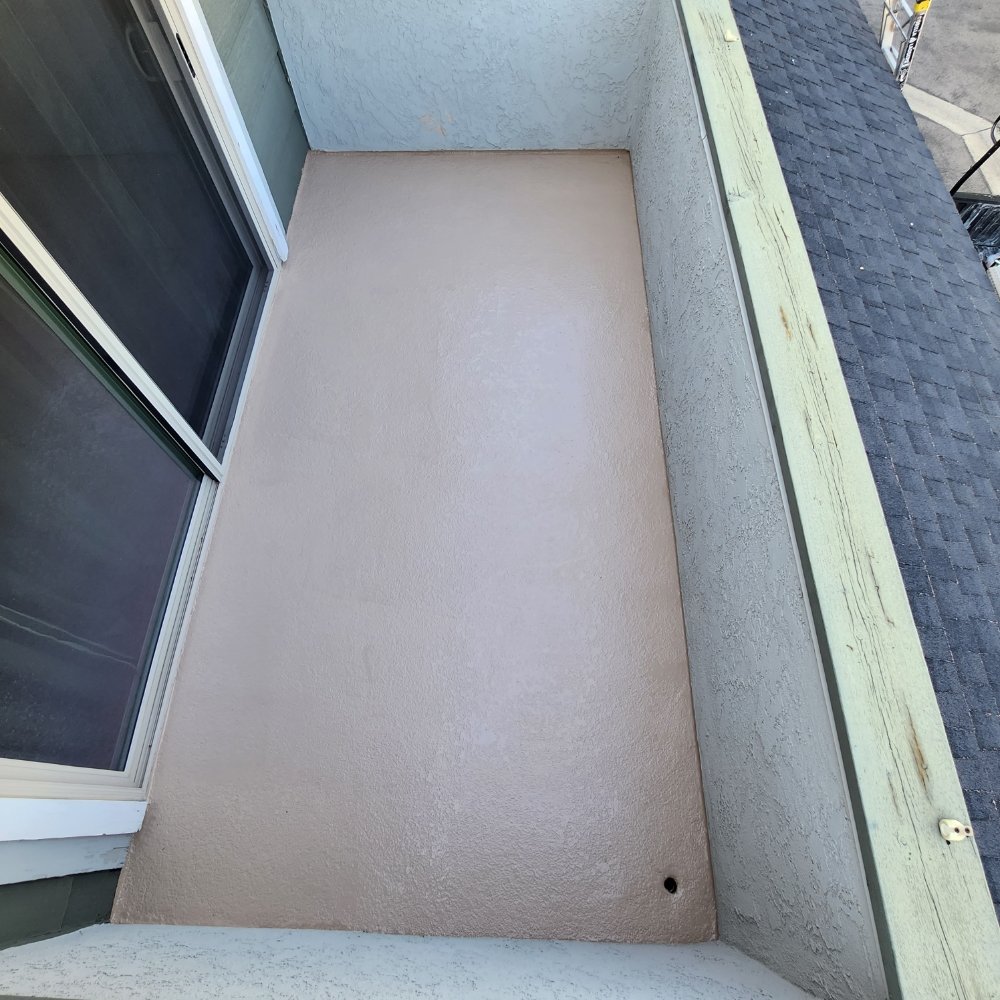 Slide of HYT Construction