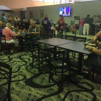 C3 Hotel - Breakfast area - Hotels Near Me - Hastings, Nebraska