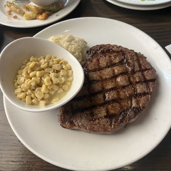 1885 Grill - Ooltewah - Ribeye with creamed corn and mashed potatoes - New American Near Me - Collegedale, Tennessee