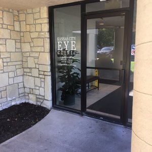 DISCOVER VISION EYE SURGERY CENTER - INDEPENDENCE - Ophthalmologists - 4801 Cliff Ave