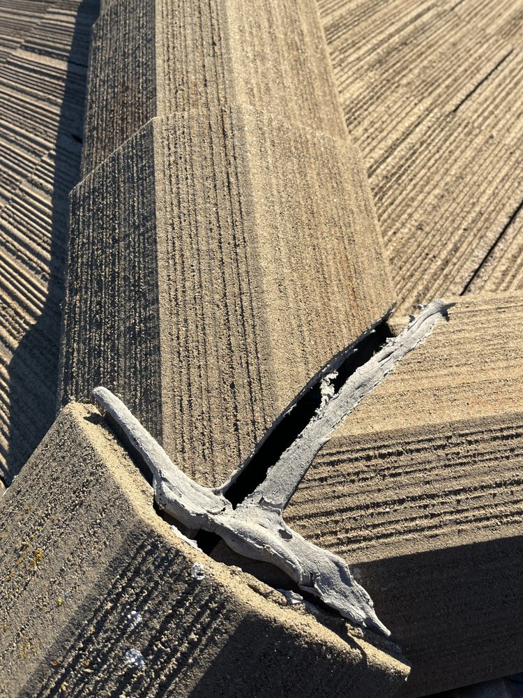 Slide of H & G Roofing