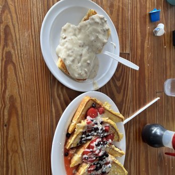 TC's Front Porch - Half order of biscuits and gravy and French toast with strawberry and blueberries. SHUT MY MOUTH! So yummy!!! - American Near Me - Navarre, Florida TC's Front Porch - Half order of biscuits and gravy and French toast with strawberry and blueberries. SHUT MY MOUTH! So yummy!!! - American Near Me - Navarre, Florida
