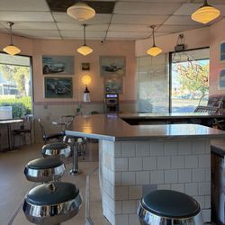 O'Henry's Donuts - Bar