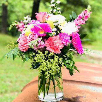 Rockin Roses - Floral arrangement from Rockin Roses - Florists Near Me - Gassville, Arkansas Rockin Roses - Floral arrangement from Rockin Roses - Florists Near Me - Gassville, Arkansas