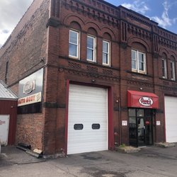 Gene's Body Shop