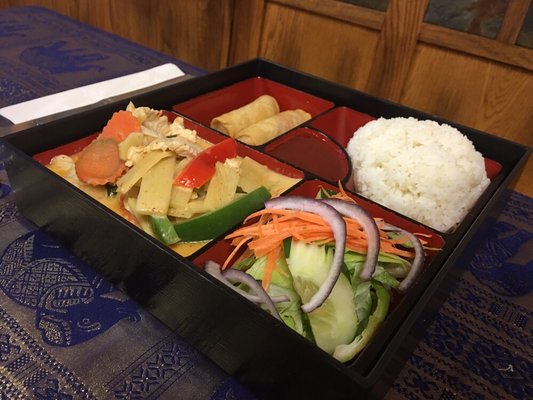 Divine Thai by null