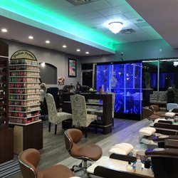 Casey Nails - The new updated Casey Nails!