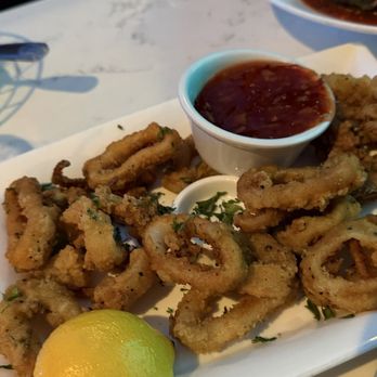 Fins Bar & Grille - Crispy Calamari - Seafood Near Me - Cape May, New Jersey