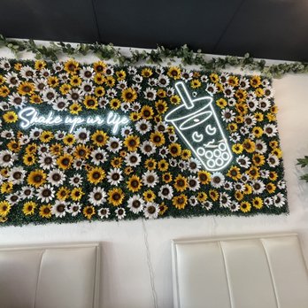 Shaking Boba - Love the cute decor - Bubble Tea Near Me - Clive, Iowa