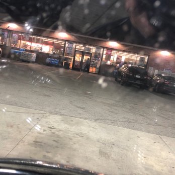 Speedway - a view of a parking lot from inside a car - Gas Stations Near Me - Cleveland, Ohio Speedway - a view of a parking lot from inside a car - Gas Stations Near Me - Cleveland, Ohio