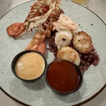 Humble Oysters & Bubbles - Lobster and More Dinner - Seafood Near Me - Phoenix, Arizona