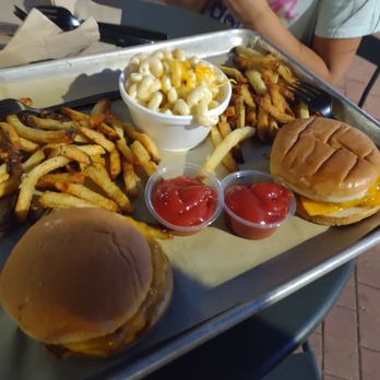 The Den by FoxGardin - Two kids cheese burgers and a side of Mac n cheese - Gastropubs Near Me - Carmel, Indiana The Den by FoxGardin - Two kids cheese burgers and a side of Mac n cheese - Gastropubs Near Me - Carmel, Indiana