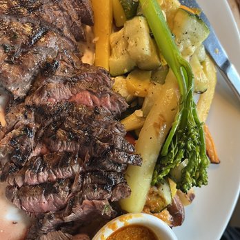 Sweet Grass Grill - Skirt steak - New American Near Me - Tarrytown, New York Sweet Grass Grill - Skirt steak - New American Near Me - Tarrytown, New York