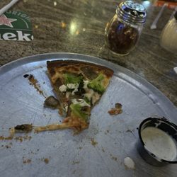 South Street City Oven Bar and Music - Cauliflower crust - well done - and it was well done!  Pun intended haha