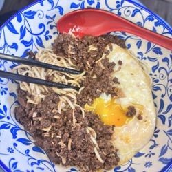 Angel Tea - Minced Pork Noodles /