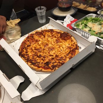 Giordano's - Pizza Near Me - Indianapolis, Indiana