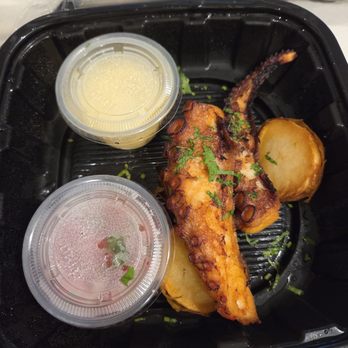 Kaluz  Restaurants - New American Near Me - Plantation, Florida