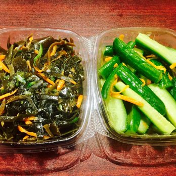 Corner Beef Noodle House - Cold Appetizers: Seaweed & Cucumber (both so-so) - Taiwanese Near Me - El Monte, California