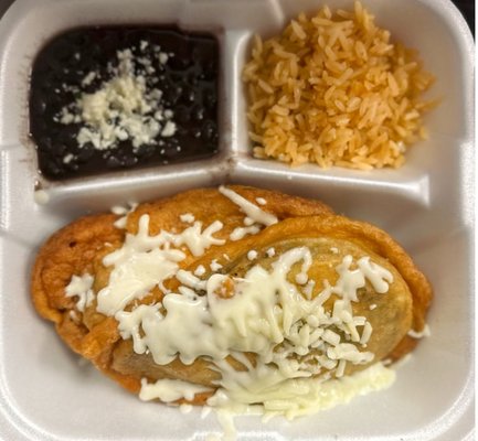 El Sabor De Eli (Mexican Food) by null