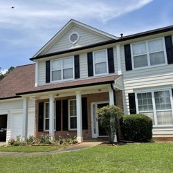 Instant Gutter Services - Seamless gutter installation! Get your free quote today!