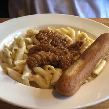 Applebee's Grill + Bar - American Near Me - Elizabeth, New Jersey