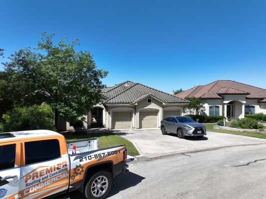 Premier Roofing and Contracting