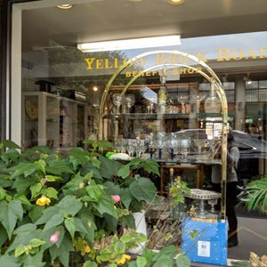 Yellow Brick Road Benefit Shop on Yelp