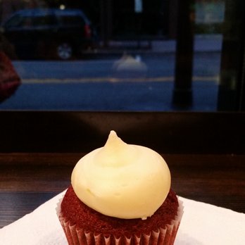Bakeshop - Red velvet with cream cheese frosting - Desserts Near Me - Arlington, Virginia Bakeshop - Red velvet with cream cheese frosting - Desserts Near Me - Arlington, Virginia