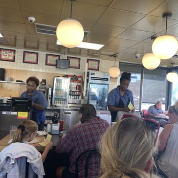 Waffle House - The line was insane lol - Breakfast & Brunch Near Me - Gulf Shores, Alabama